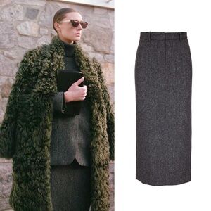 NILI LOTAN Audrey Melange Wool Pencil Skirt in Charcoal Grey